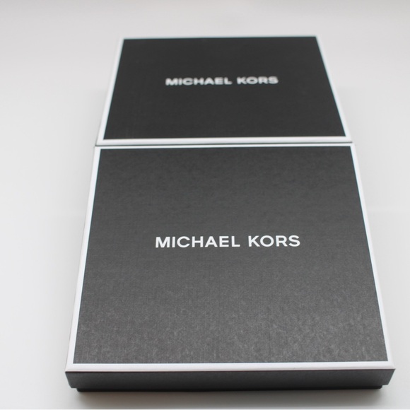 Michael kors Men’s Wallet Brand New with a Key Chain - Picture 7 of 7